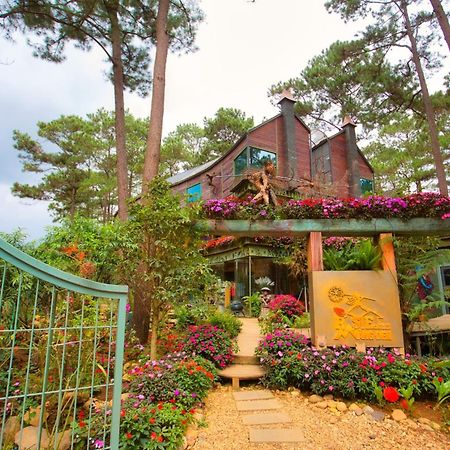 Rosie Garden Măng Đen Hotel Kon Von Kla Exterior foto